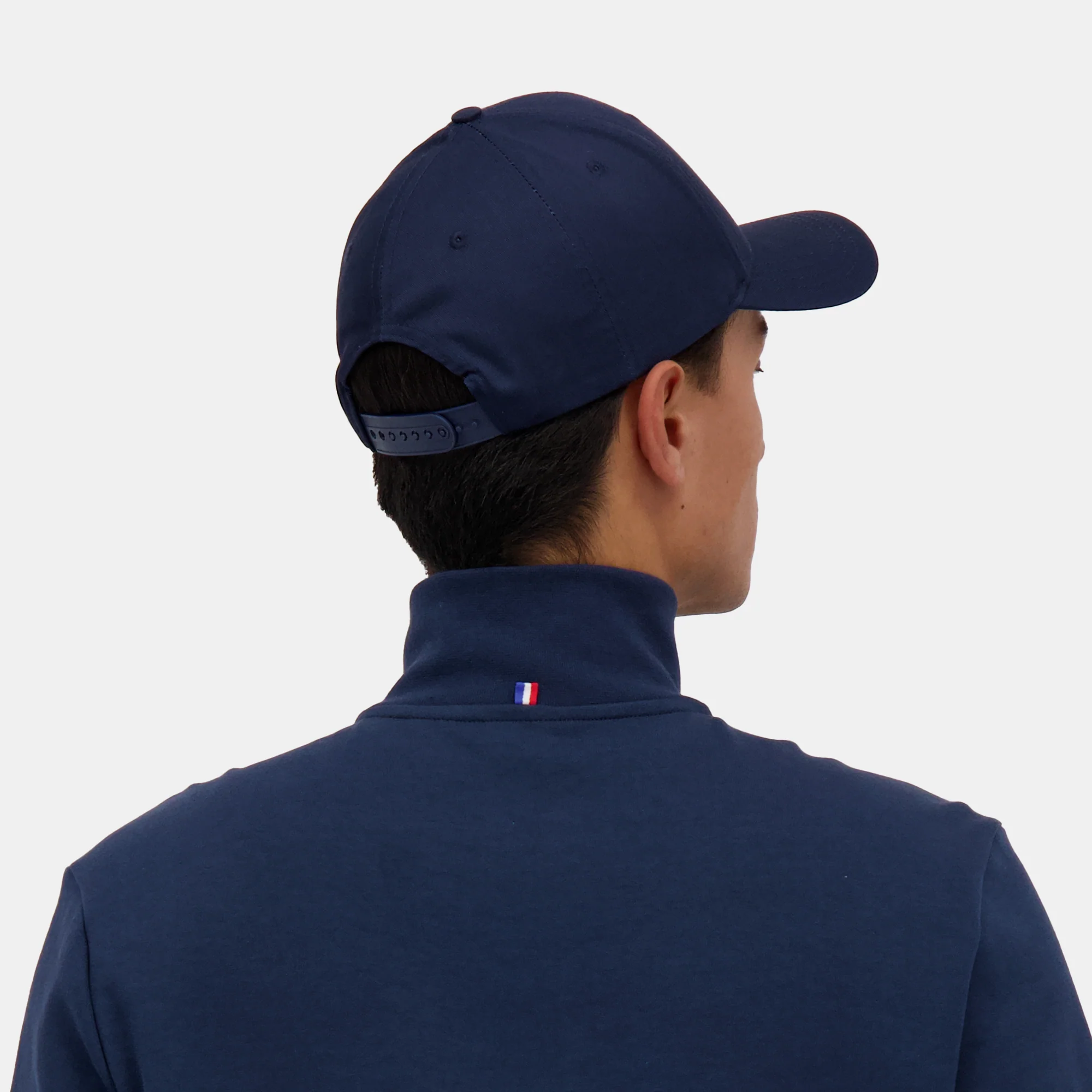 Casquette Essentiel avec badge brodé - Image 6